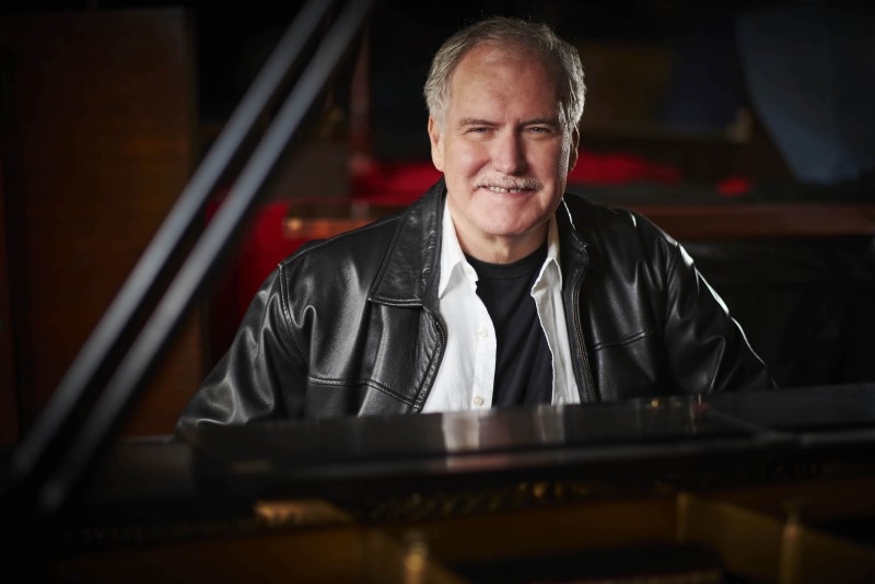 Rod Wilson at the piano