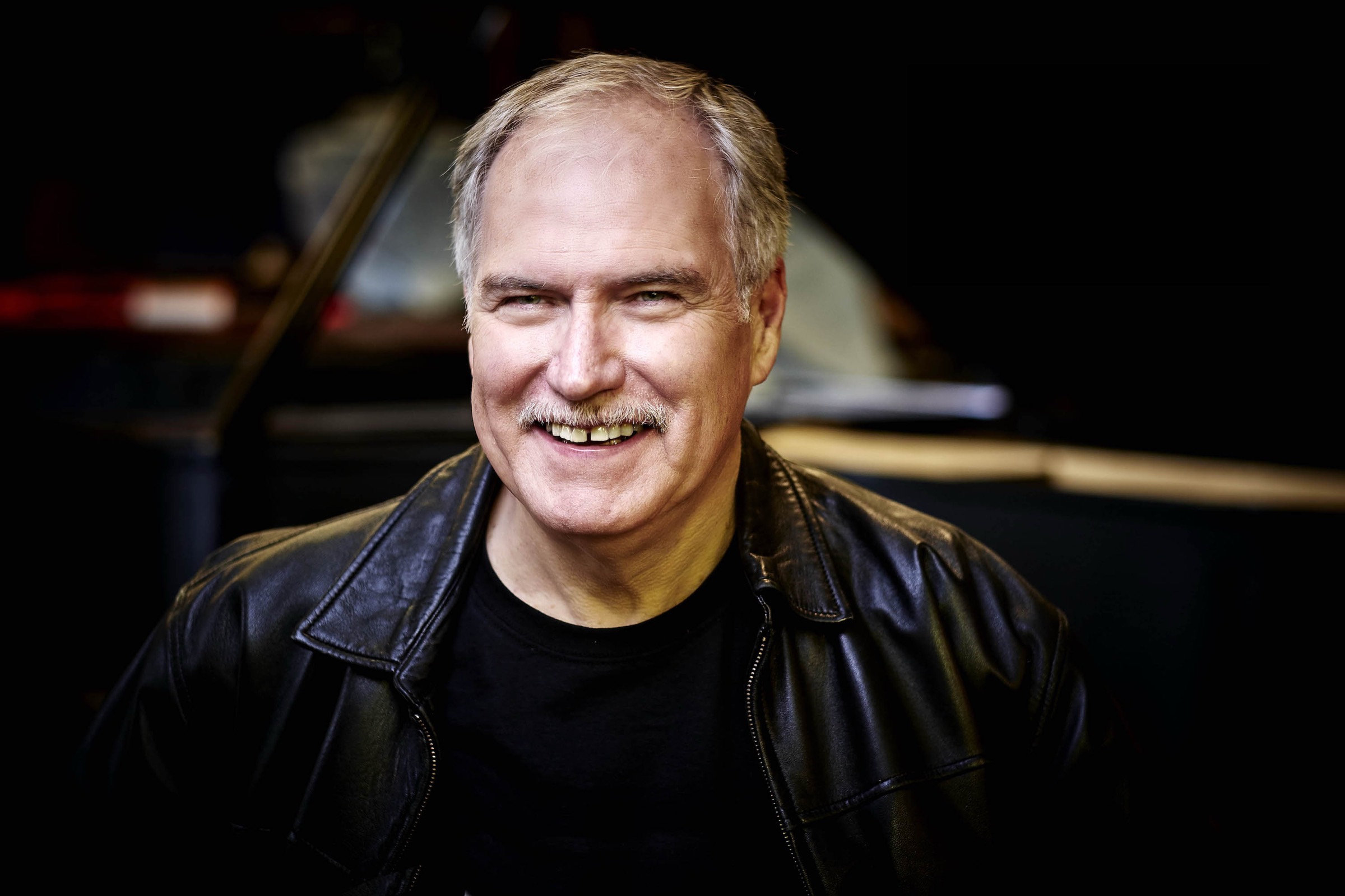 Rod Wilson at the piano